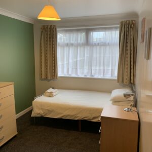 Single Room 5 14 The Silvers