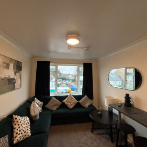 332a - Margate Rd- living area- Ramsgate Rooms